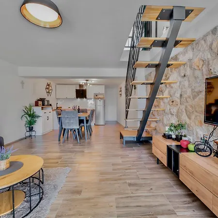 Ventus - Stone House Near National Park Paklenica And Sea Apartamento